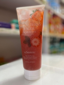 Strawberry Facial Scrub Gel Kormesic 200ml