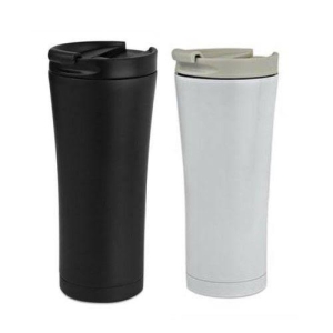 Travel Mug with no Lines 