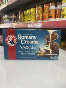 Bakers Romany Cream Biscuits White Choc 200g