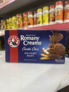 Bakers Romany Cream Biscuits Classic Choc 200g