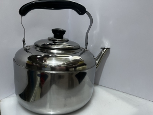 Whisling Kettle 2Ltrs