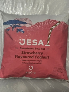 Jesa Vanilla flavored Strawberry Sacket 400g