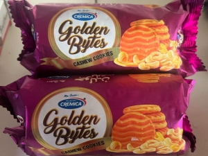 Golden Bytes Cremica Cashew Cookies