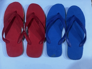Umoja Slippers Size 8